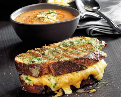 Four Cheese Gourmet Grilled Cheese Recipe - T-fal
